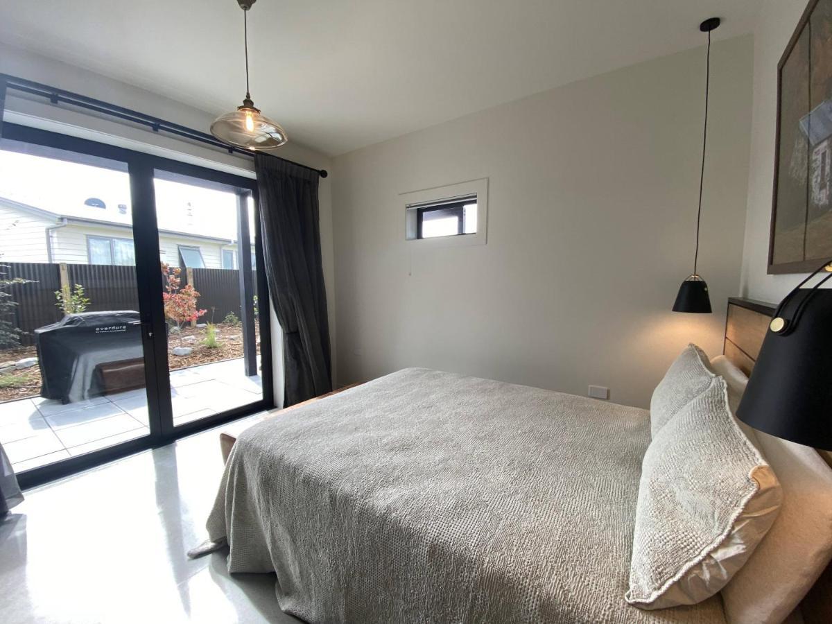 Black Stilt Retreat, Stunning Luxury Property ทไวเซิล ภายนอก รูปภาพ